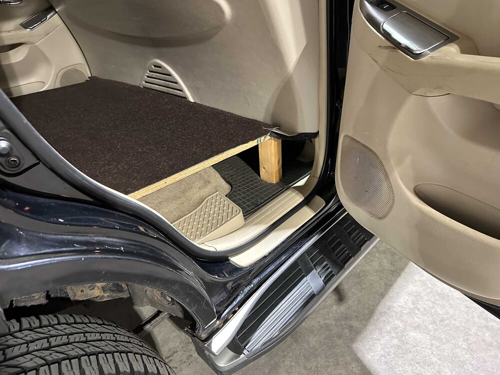 Toyota Land Cruiser 3.0 D-4D VX HR Window Van 164hp 2006, VHV-81-H