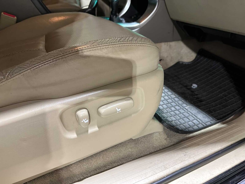 Toyota Land Cruiser 3.0 D-4D VX HR Window Van 164hp 2006, VHV-81-H