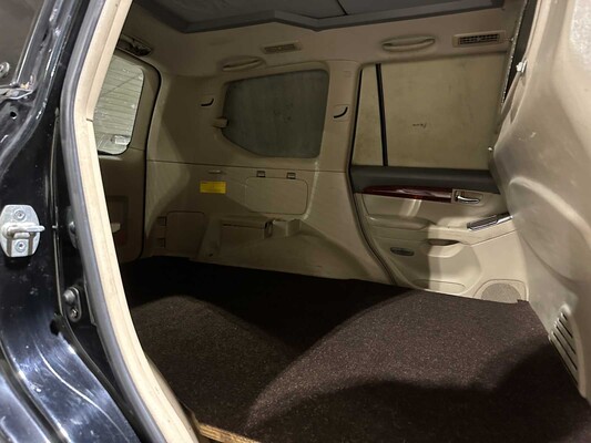 Toyota Land Cruiser 3.0 D-4D VX HR Window Van 164hp 2006, VHV-81-H