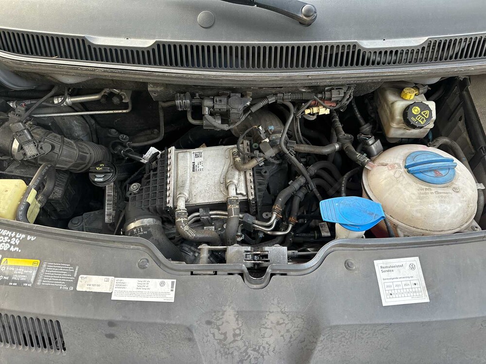 Volkswagen Transporter 2.0 TDI Trendline 3-Seater 150hp 2018 (Original-NL), V-476-KS