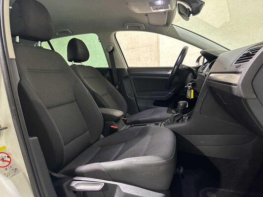 Volkswagen e-Golf E-DITION  136PK 2020, K-596-HS