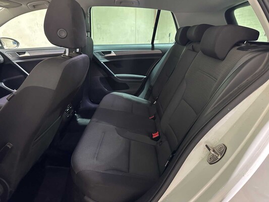 Volkswagen e-Golf E-DITION  136PK 2020, K-596-HS