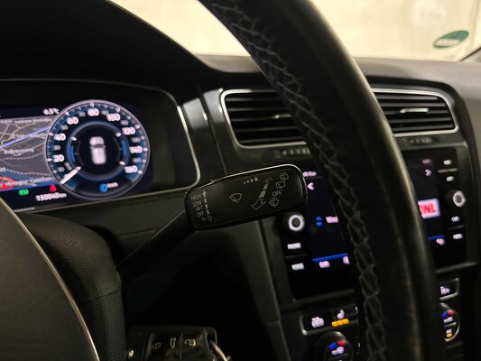 Volkswagen e-Golf E-DITION  136PK 2020, K-596-HS