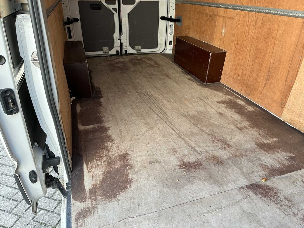 Volkswagen Crafter 35 2.0 TDI L4H3 Trendline 138hp 2018 Commercial Vehicle, VZD-86-K