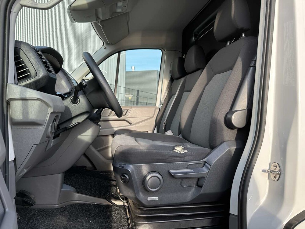 Volkswagen Crafter 35 2.0 TDI L4H3 Trendline 138hp 2018 Commercial Vehicle, VZD-86-K