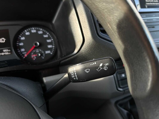 Volkswagen Crafter 35 2.0 TDI L4H3 Trendline 138hp 2018 Commercial Vehicle, VZD-86-K