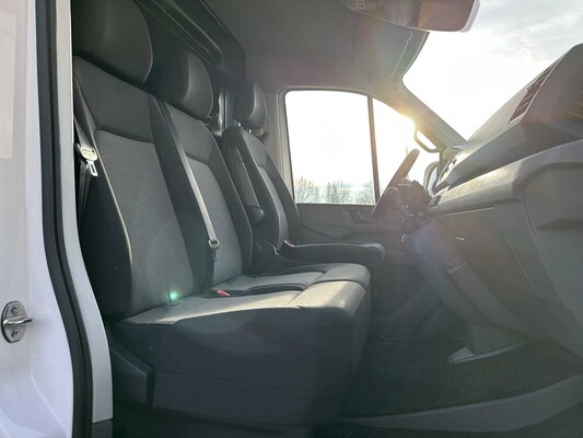 Volkswagen Crafter 35 2.0 TDI L4H3 Trendline 138hp 2018 Commercial Vehicle, VZD-86-K