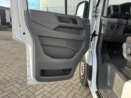 Volkswagen Crafter 35 2.0 TDI L4H3 Trendline 138hp 2018 Commercial Vehicle, VZD-86-K