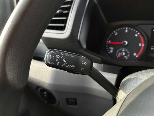 Volkswagen Crafter 35 2.0 TDI L4H3 Trendline 138hp 2018 Commercial Vehicle, VZD-86-K