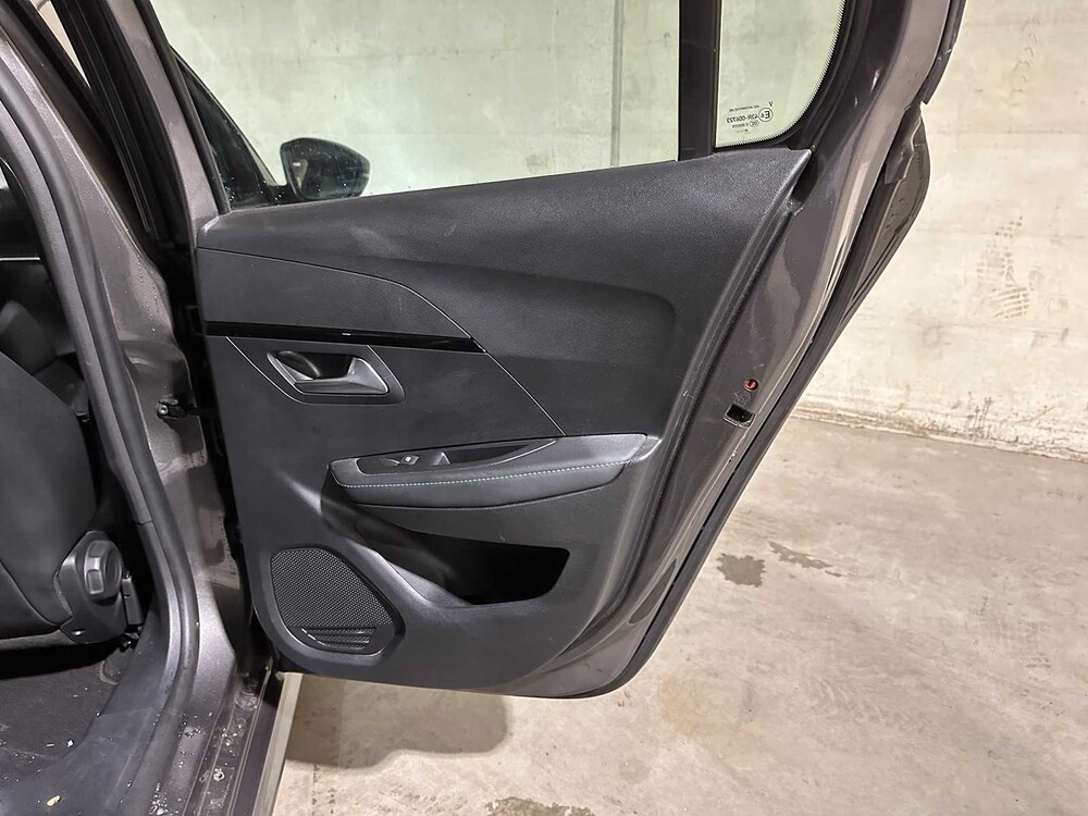 Peugeot 208 1.2 PureTech Allure 101pk 2020, J-094-VX