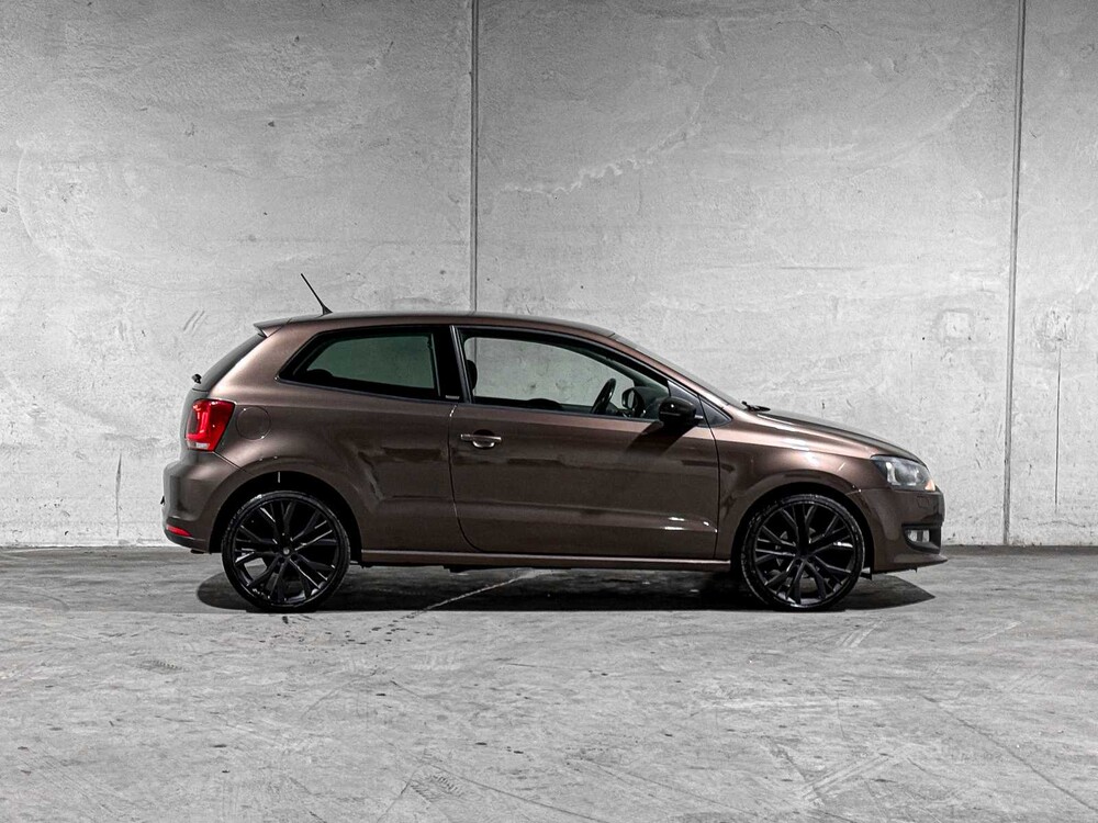 Volkswagen Polo 1.2-12V BlueMotion Comfortline 68hp 2011, SN-396-H