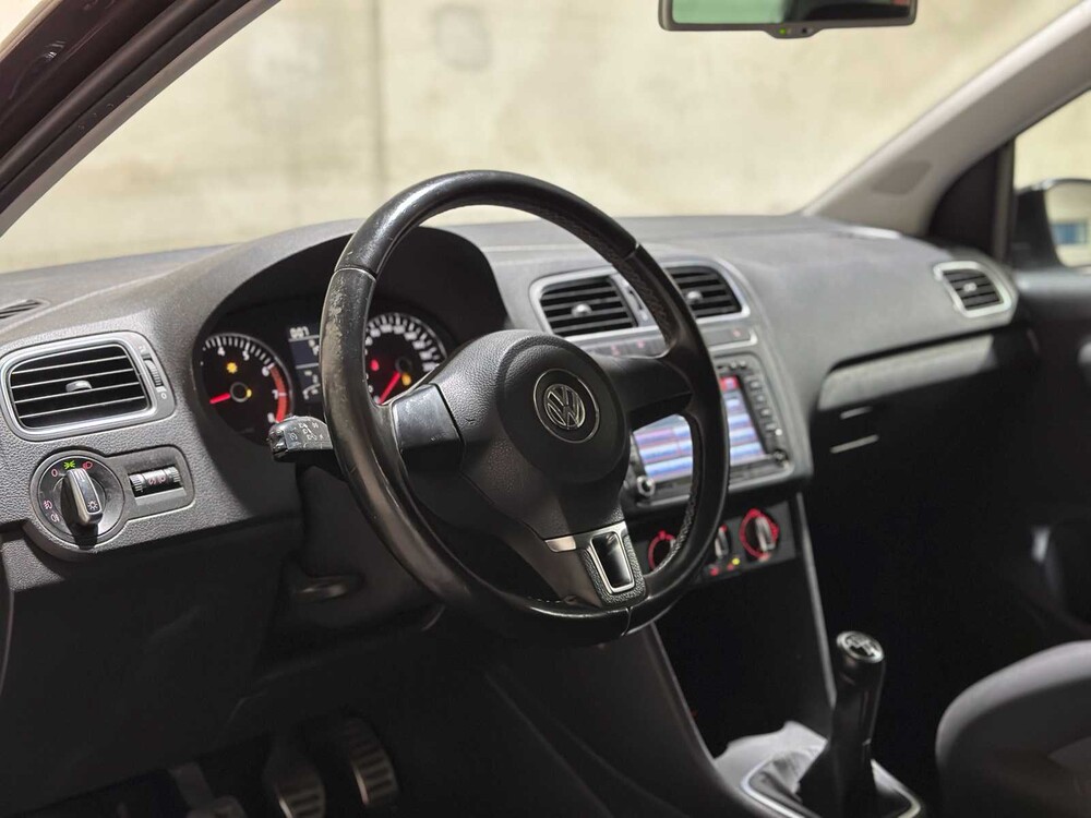 Volkswagen Polo 1.2-12V BlueMotion Comfortline 68hp 2011, SN-396-H