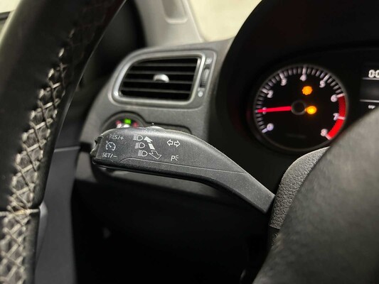 Volkswagen Polo 1.2-12V BlueMotion Comfortline 68hp 2011, SN-396-H