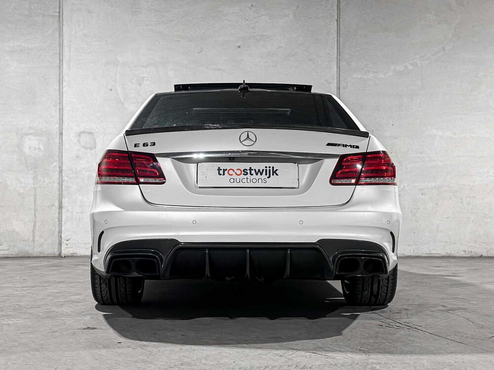 Mercedes-Benz E63 AMG 5.5 V8 557hp 2015 E-class, HZJ-36-D