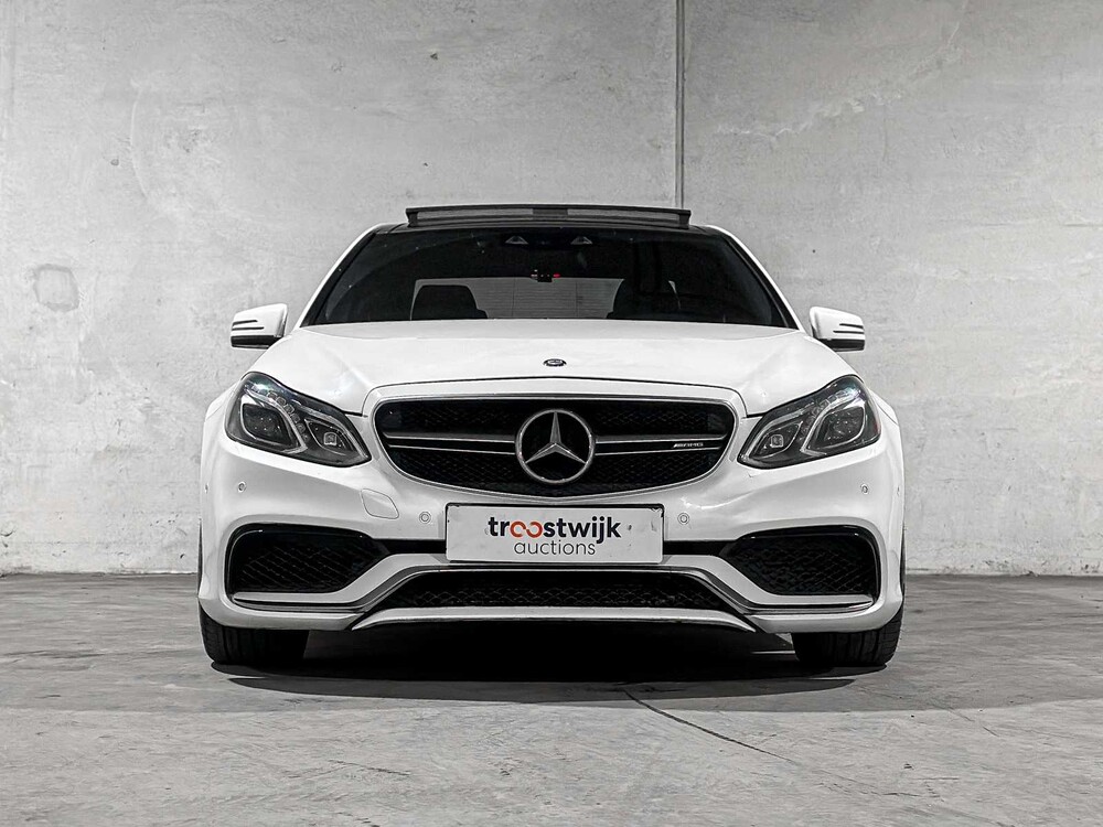 Mercedes-Benz E63 AMG 5.5 V8 557hp 2015 E-class, HZJ-36-D