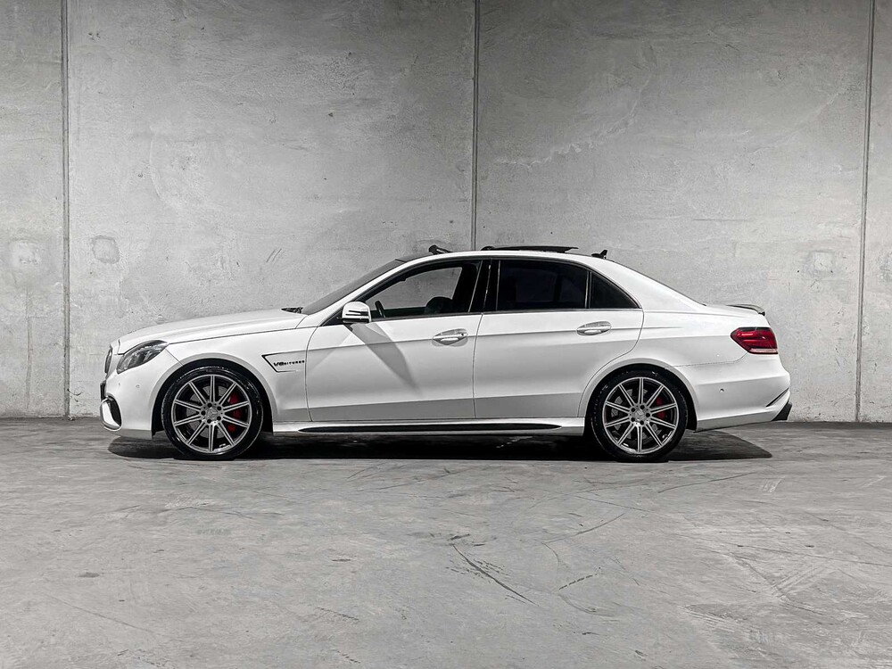 Mercedes-Benz E63 AMG 5.5 V8 557hp 2015 E-class, HZJ-36-D
