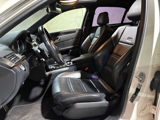 Mercedes-Benz E63 AMG 5.5 V8 557hp 2015 E-class, HZJ-36-D