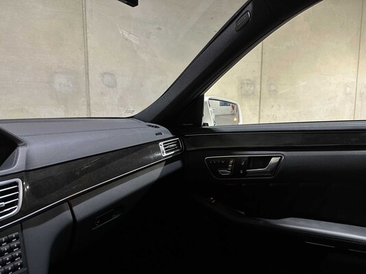 Mercedes-Benz E63 AMG 5.5 V8 557hp 2015 E-class, HZJ-36-D