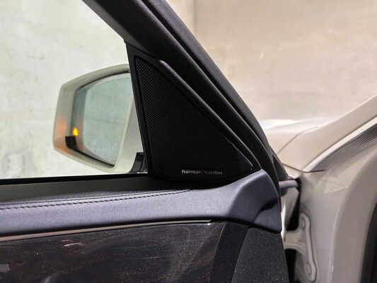 Mercedes-Benz E63 AMG 5.5 V8 557hp 2015 E-class, HZJ-36-D