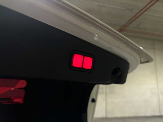 Mercedes-Benz E63 AMG 5.5 V8 557hp 2015 E-class, HZJ-36-D