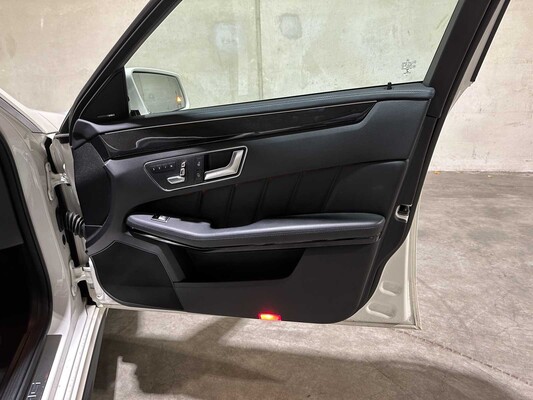 Mercedes-Benz E63 AMG 5.5 V8 557hp 2015 E-class, HZJ-36-D