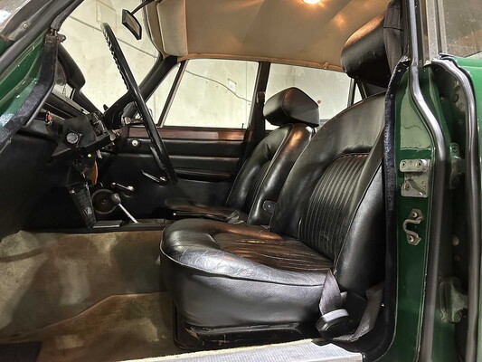 Rover TC series 3.5 S Saloon 3500 V8 P6 145hp 1972 (Original-NL), 76-70-UJ