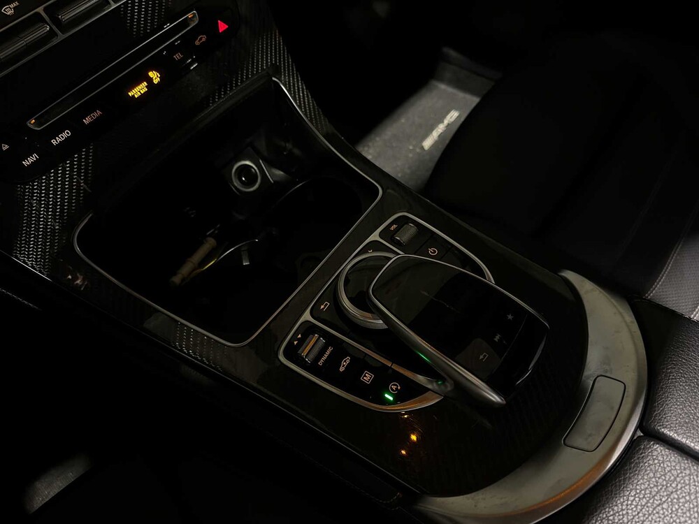 Mercedes-Benz GLC350d AMG DARK TINTED GLASS3.0 V6 4Matic GLC-class 258hp 2017, HKT-16-F