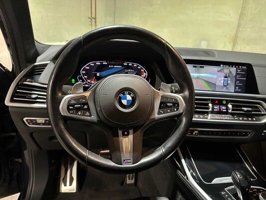 BMW X7 M50i 4.4 V8 High Executive M-Sport 530hp 2021 G07, P-038-DK