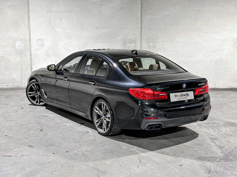 BMW M550i xDrive High Executive G30 462hp 2018 (Original-NL), RS-253-R