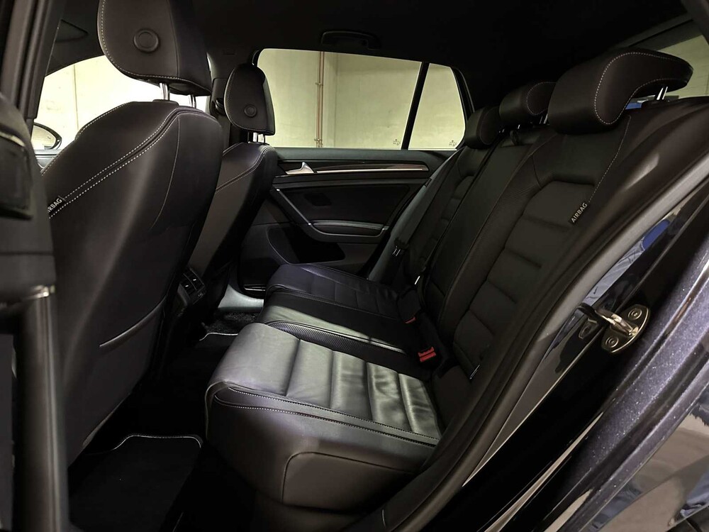 Volkswagen Golf R 7.5 2.0 TSI 4Motion DSG 350hp 2020, P-984-VZ