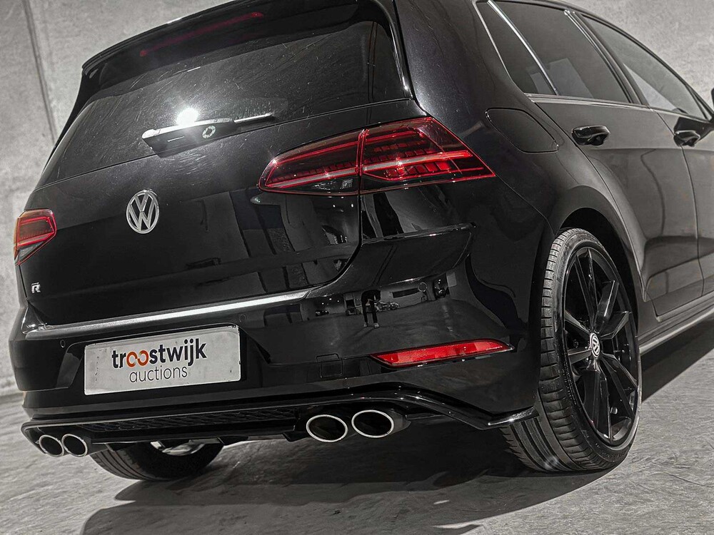Volkswagen Golf R 7.5 2.0 TSI 4Motion DSG 350hp 2020, P-984-VZ