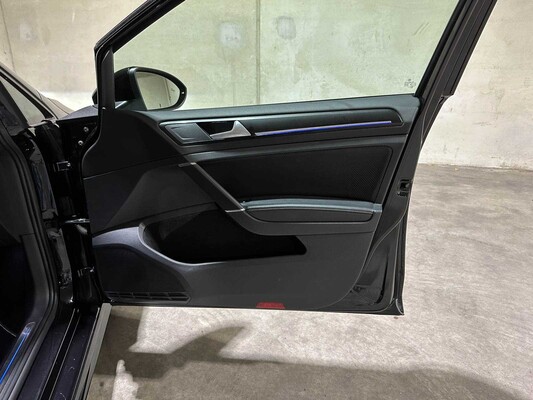 Volkswagen Golf R 7.5 2.0 TSI 4Motion DSG 350hp 2020, P-984-VZ