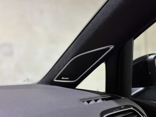 Volkswagen Golf R 7.5 2.0 TSI 4Motion DSG 350hp 2020, P-984-VZ