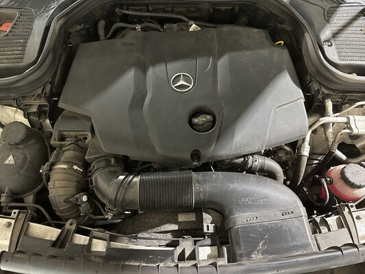 Mercedes-Benz GLC220d Coupé 4Matic Edition 1 GLC-class 170hp 2017, RZ-562-L