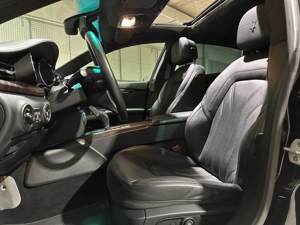 Maserati Quattroporte 3.0 V6 404hp 2014