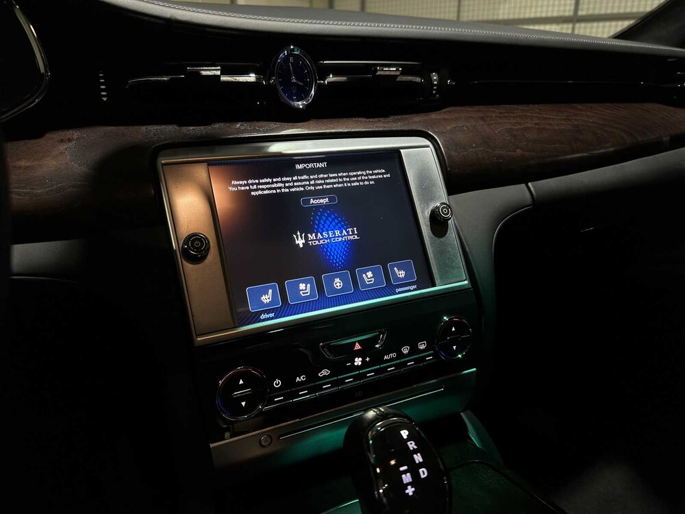 Maserati Quattroporte 3.0 V6 404hp 2014