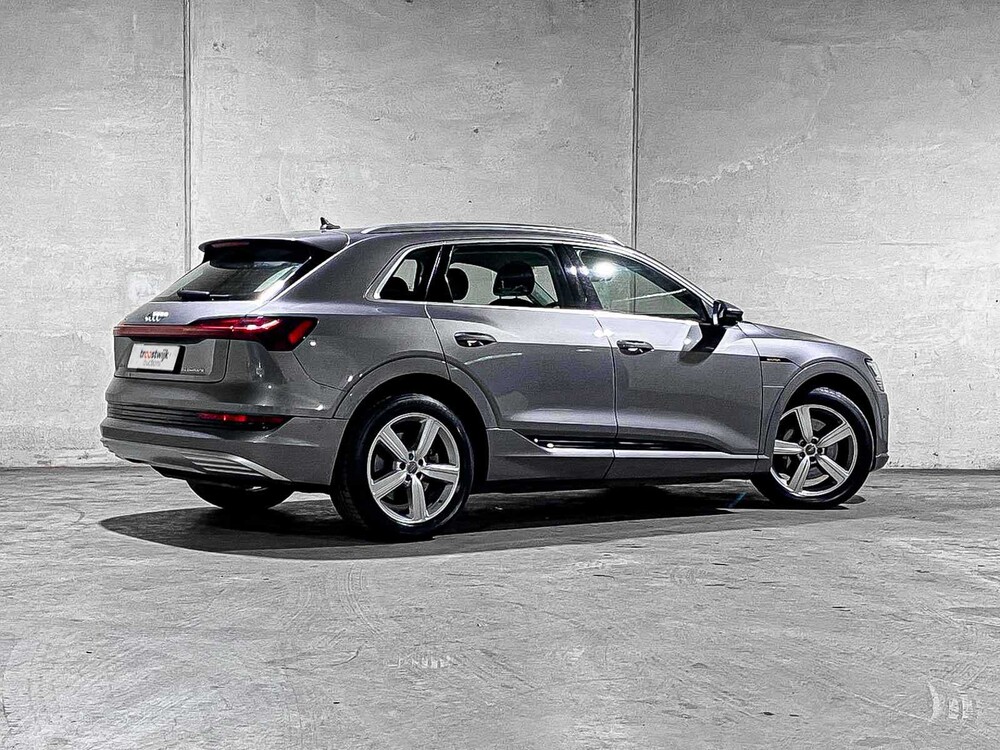 Audi e-tron 50 Quattro Launch Edition 71 kWh 313hp 2020 (Original-NL & 1st Owner), J-980-HF