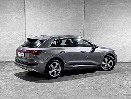 Audi e-tron 50 Quattro Launch Edition 71 kWh 313hp 2020 (Original-NL & 1st Owner), J-980-HF