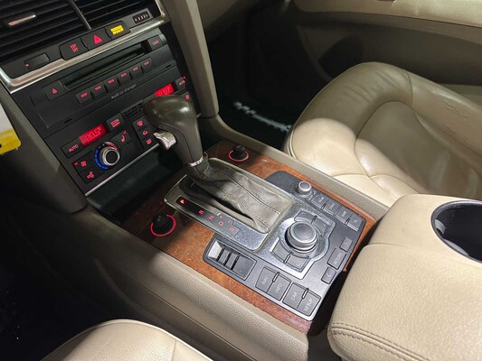 Audi Q7 3.6 FSI V6 Quattro 5+2 276HP 2008, 13-RNT-4 Youngtimer