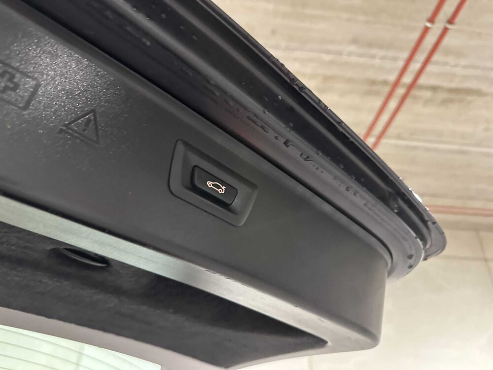 BMW 523i Touring High Executive 204hp 2010 5-series, 3-ZKF-44