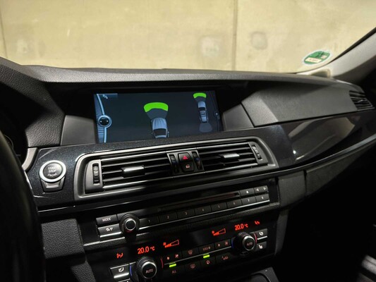 BMW 523i Touring High Executive 204hp 2010 5-series, 3-ZKF-44