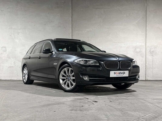 BMW 523i Touring High Executive 204hp 2010 5-series, 3-ZKF-44