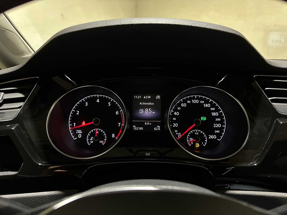 Volkswagen Touran 1.4 TSI Highline 7p 150hp 2016, JJ-339-N