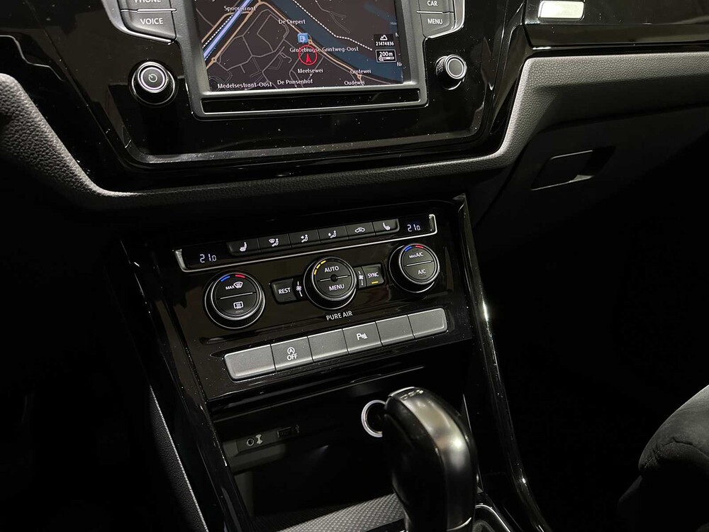 Volkswagen Touran 1.4 TSI Highline 7p 150hp 2016, JJ-339-N