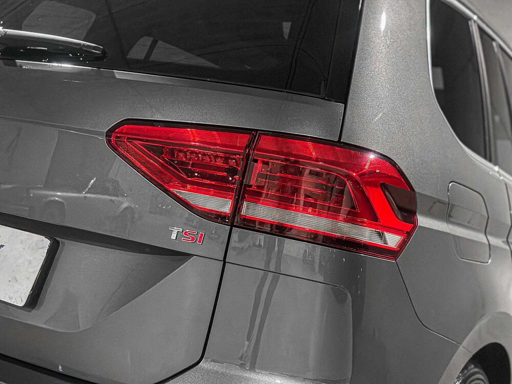 Volkswagen Touran 1.4 TSI Highline 7p 150hp 2016, JJ-339-N