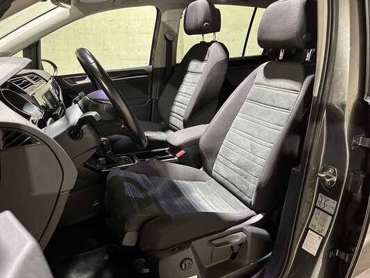 Volkswagen Touran 1.4 TSI Highline 7p 150hp 2016, JJ-339-N