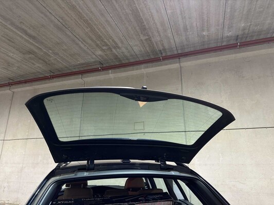 BMW 520i Touring Corporate Lease Business Line Edition I 163hp 2010 5-series , 68-KNS-5