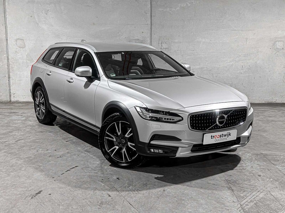 Volvo V90 Cross Country 2.0 T5 Pro 254HP 2018, TT-858-K