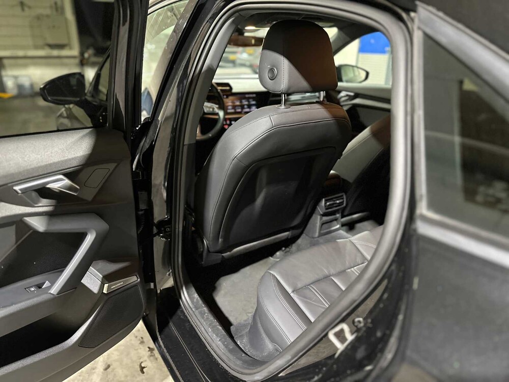 Audi A3 Sedan 30 TFSI S Edition 110hp 2021, Z-259-RT