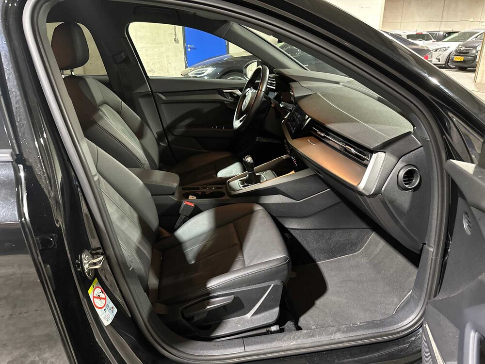 Audi A3 Sedan 30 TFSI S Edition 110hp 2021, Z-259-RT